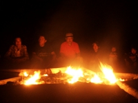 キャンプファイヤー